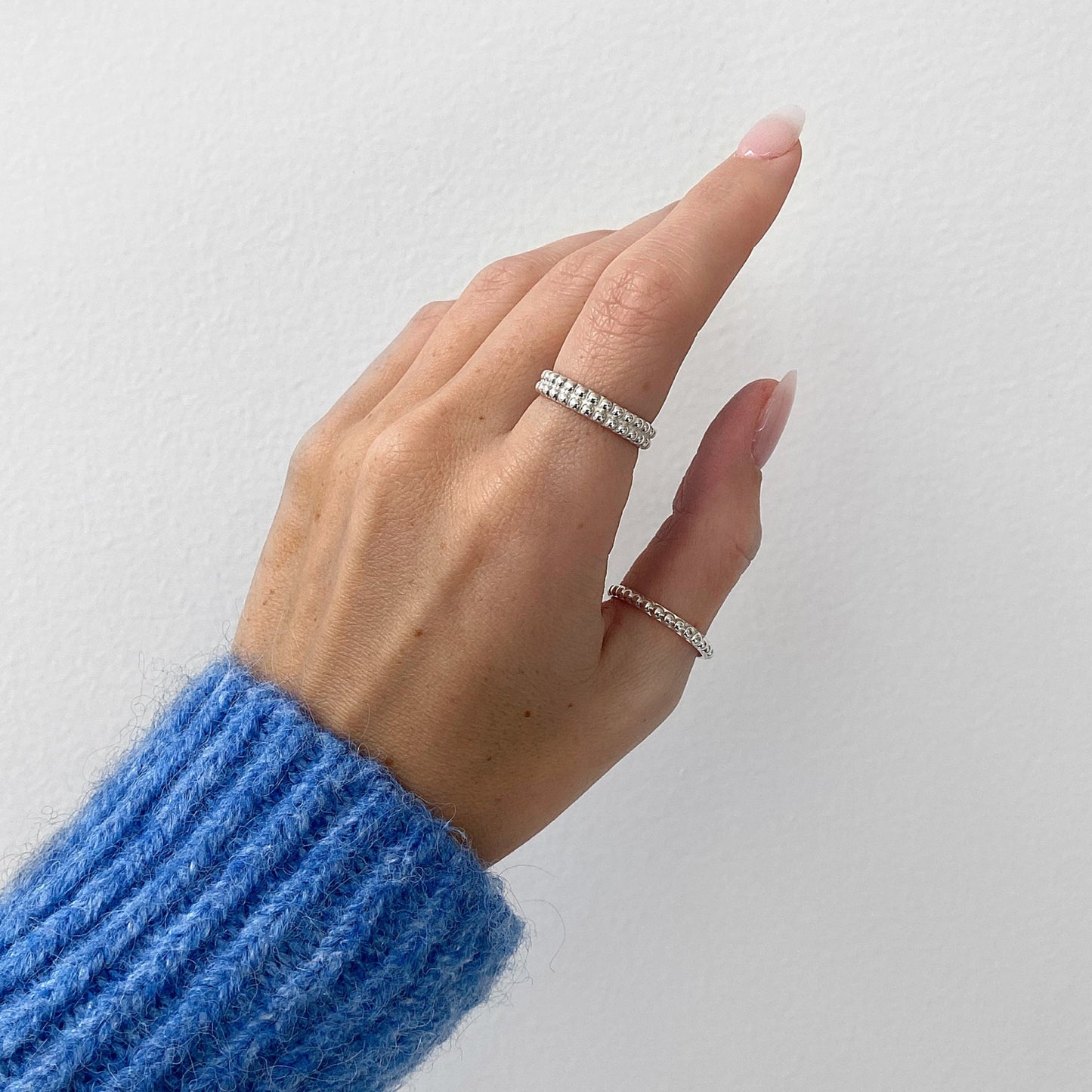 Double Ball Band Ring
