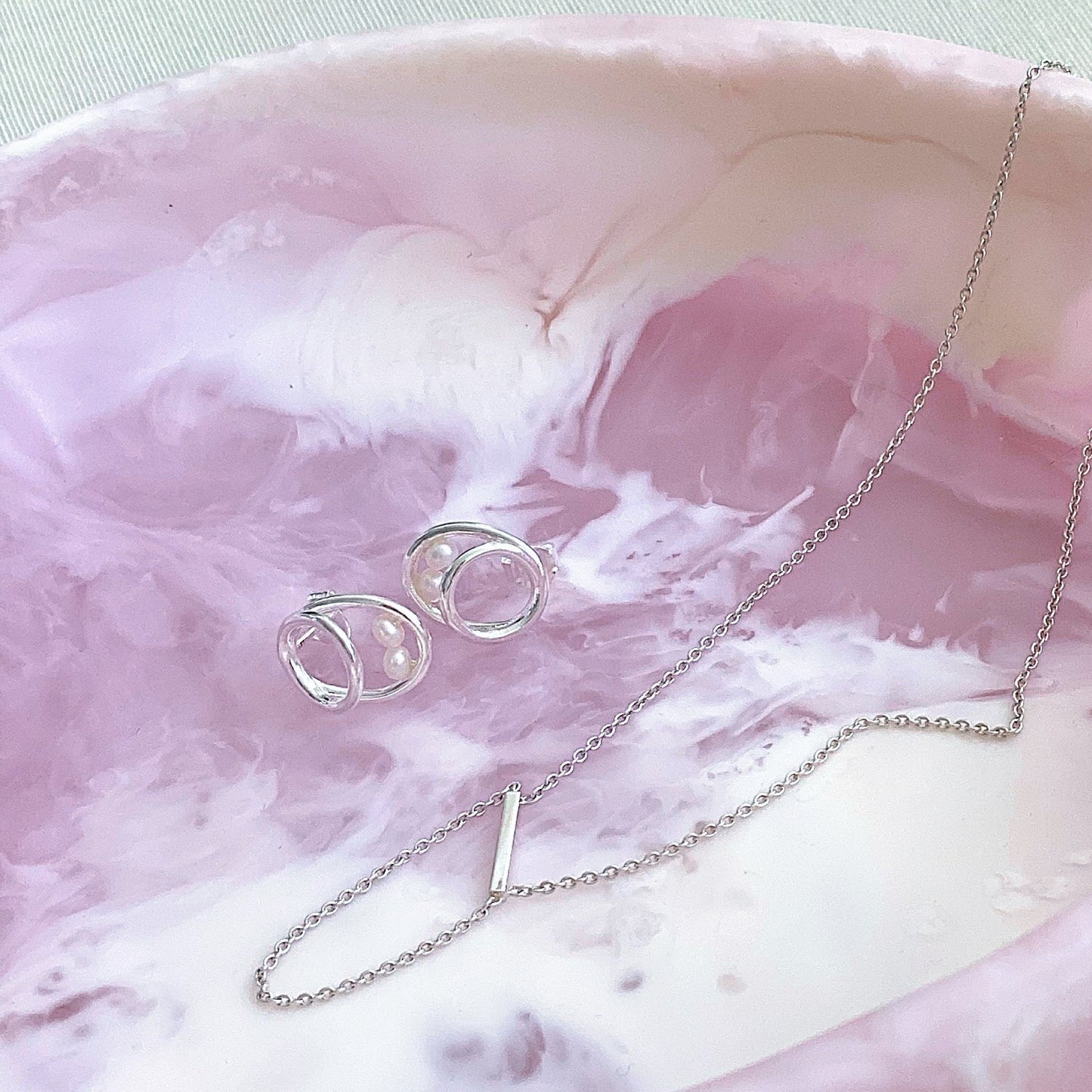 Eternal Pearl Earrings