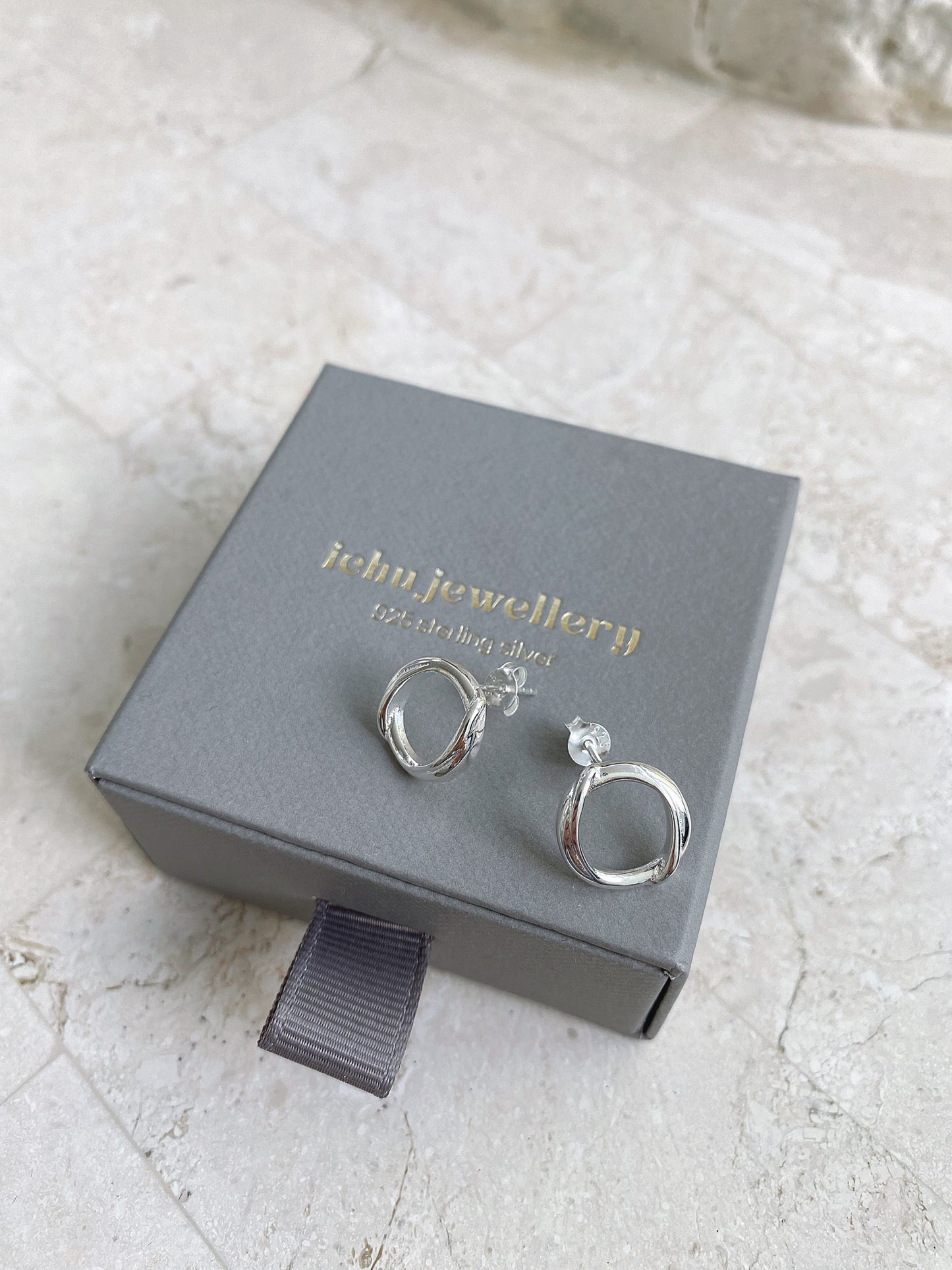 Circle Twist Studs