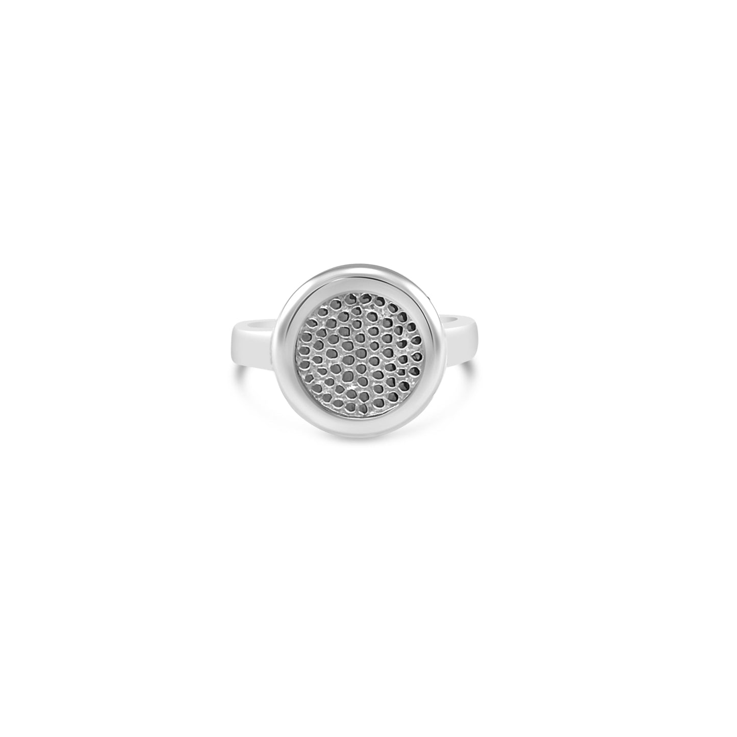 Detailed Circle Shape Ring