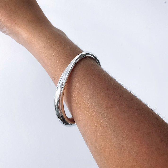 Asymmetric Golf Bangle