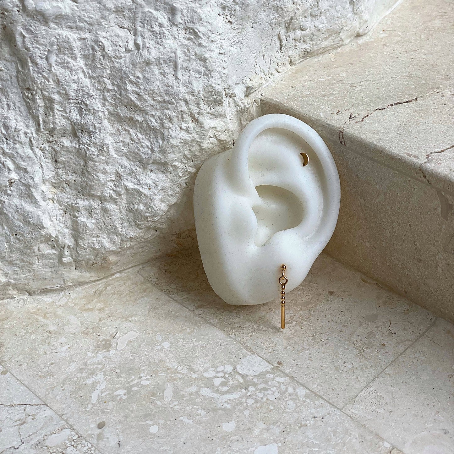 Tiny Details Earrings Gold