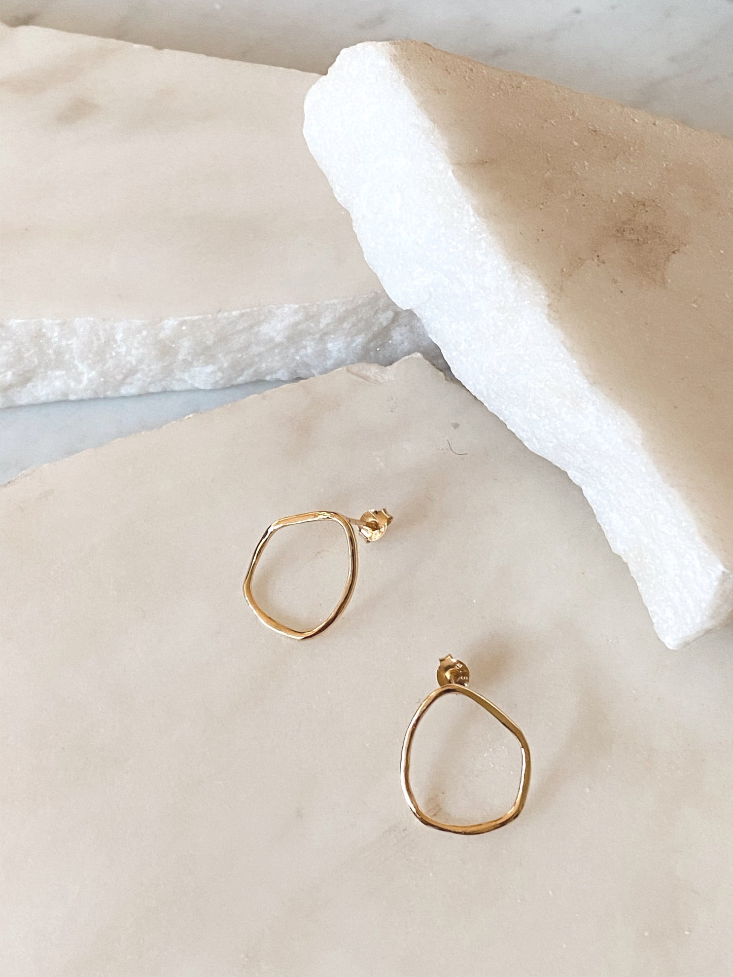 Scattered Tear Studs, Gold
