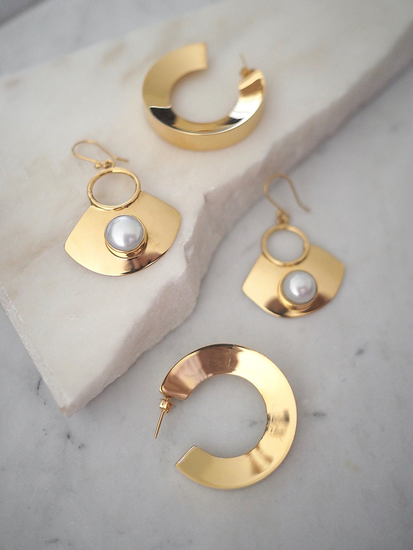 Strict Hoops, Gold