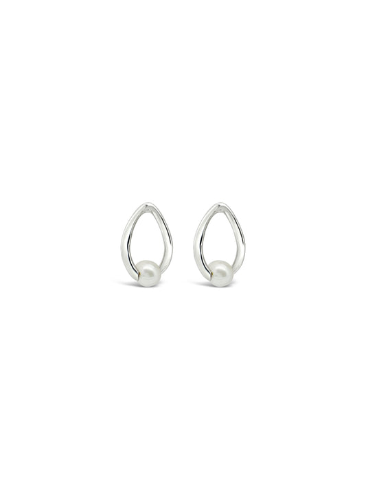Twisted Pearl Stud Earrings