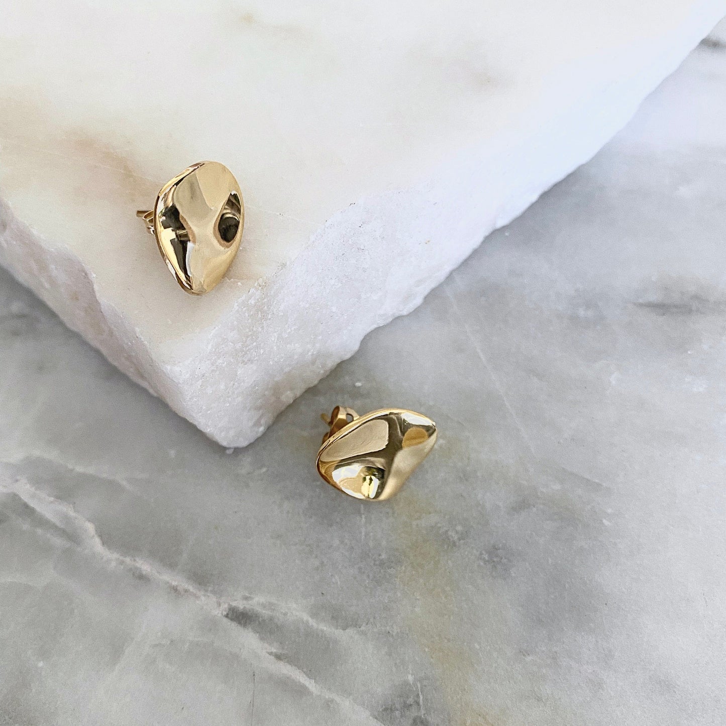 Radiant Earrings, Gold